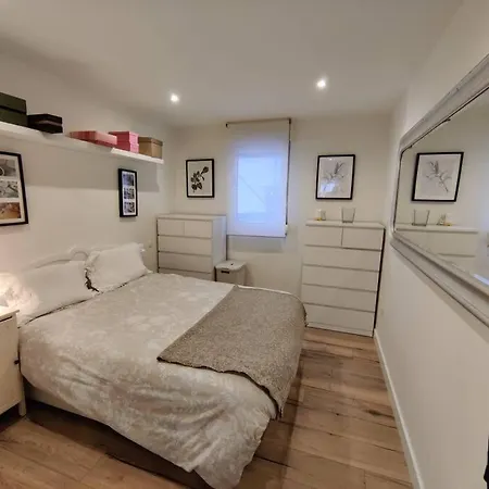 Moderno Apartamento Cerca Playas/centro